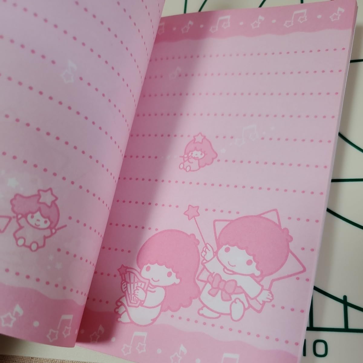 Amazon.co.jp: 当時物 リトルツインスターズ ミニノート 1987年製 昭和
